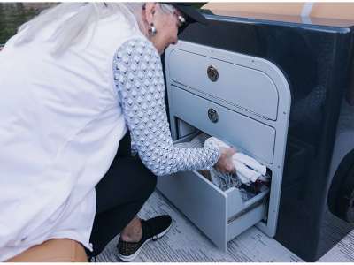 2027 Crest Pontoons Ultimate Luxury Line: Continental NX SLS 270 (twin engine) | Swing Back Mini L
